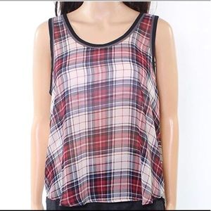 ASTR Sleeveless Plaid Top